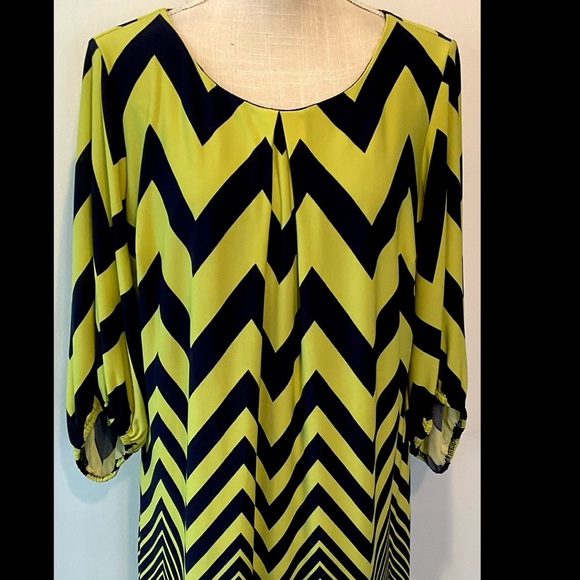 Enfocus Studio Black & Lime Green Chevron Dress - EUC - Picture 2 of 3